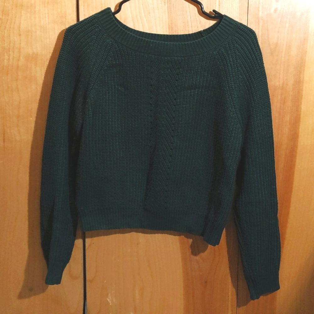 Green sweater (Small)